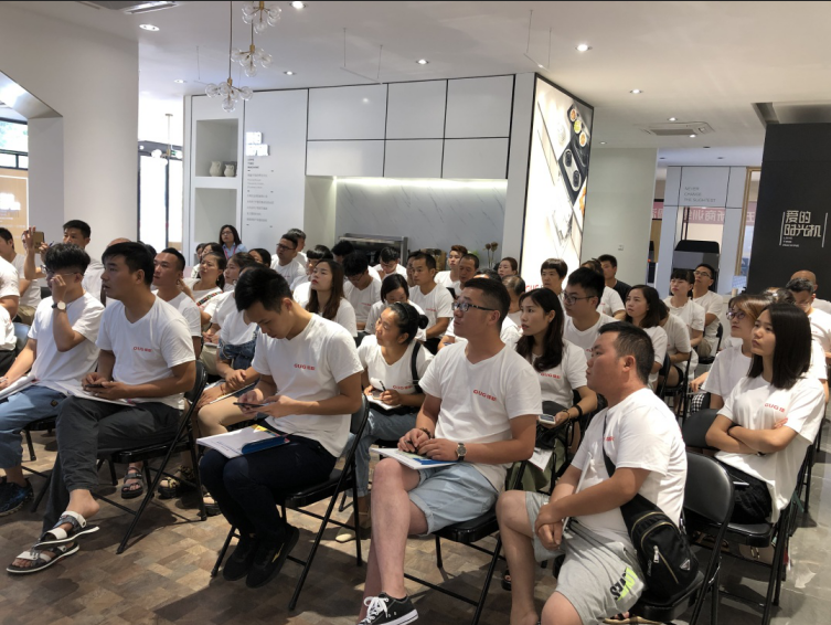 烈日炎炎，學(xué)無(wú)止境——佳歌集成灶第五屆導(dǎo)購(gòu)培訓(xùn)及售后服務(wù)專項(xiàng)培訓(xùn)圓滿結(jié)束