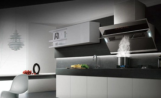 2020年，你還在糾結(jié)買煙灶消還是集成灶？