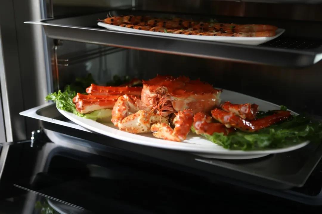 楊媽媽實力出圈，你認出她了嗎？