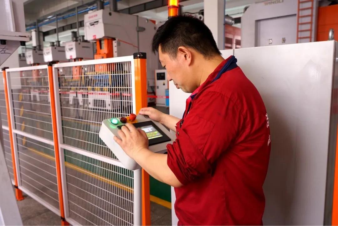 佳歌集成灶高品質(zhì)背后的高科技buff！