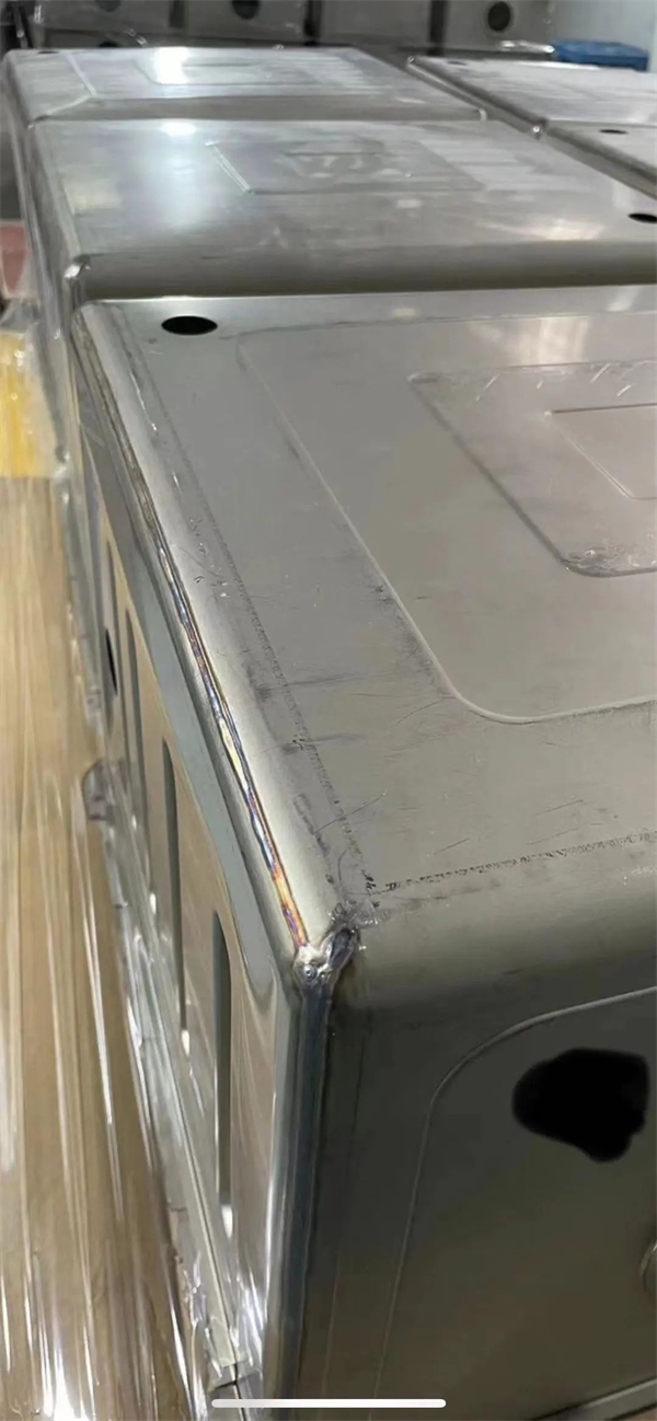 『探索解密』佳歌集成灶蒸烤箱內(nèi)膽為何選用烤瓷材質(zhì)？